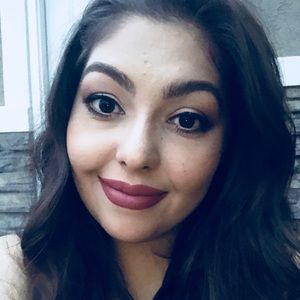 Meet your Posher, Bernadette